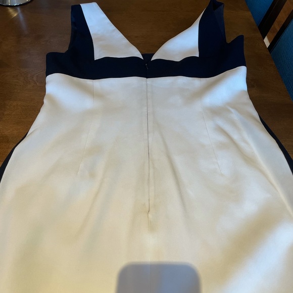 J. Mendel Dress - Size 6 - Picture 4 of 4